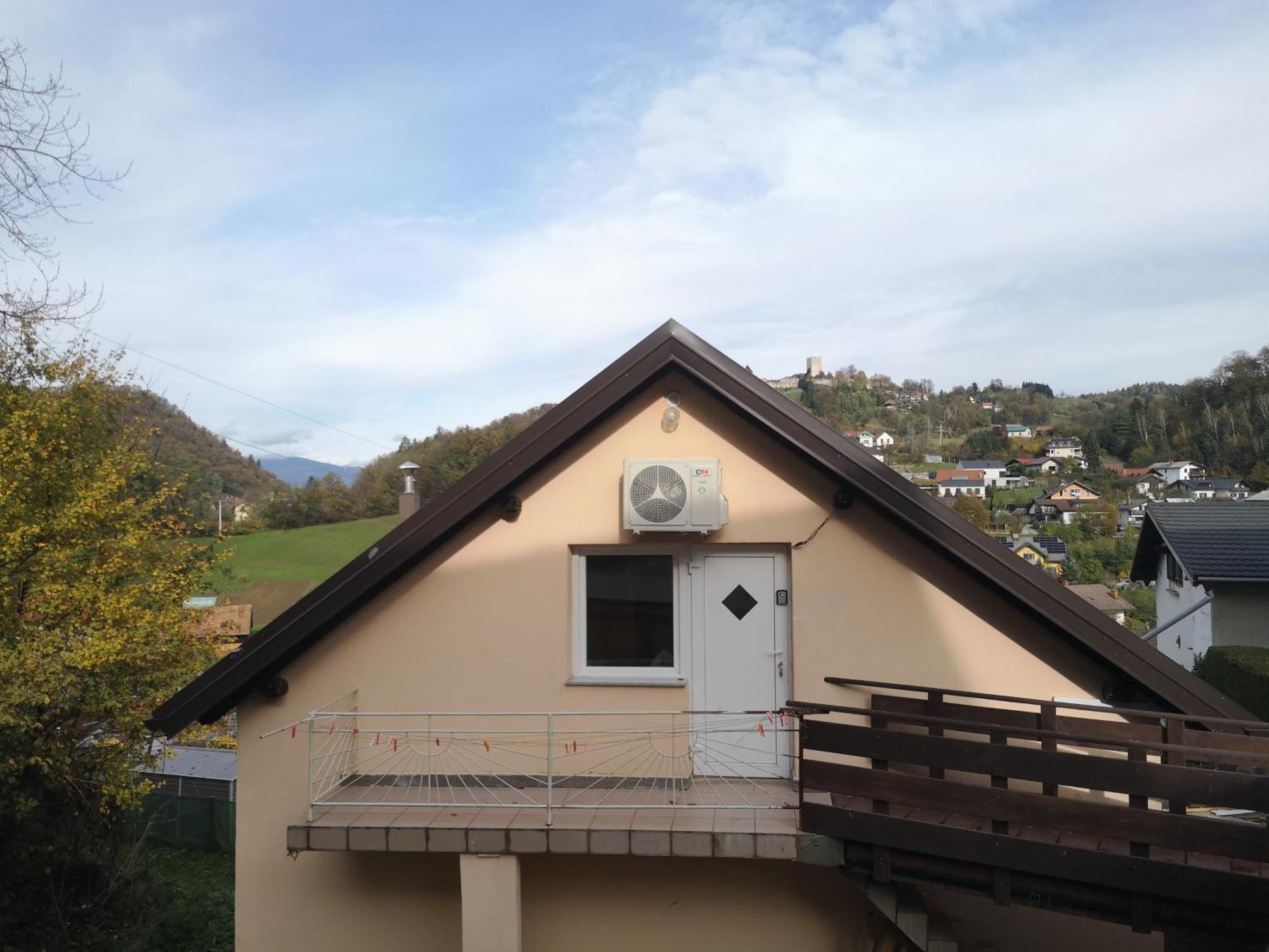 Small House In Τσέλιε Εξωτερικό φωτογραφία