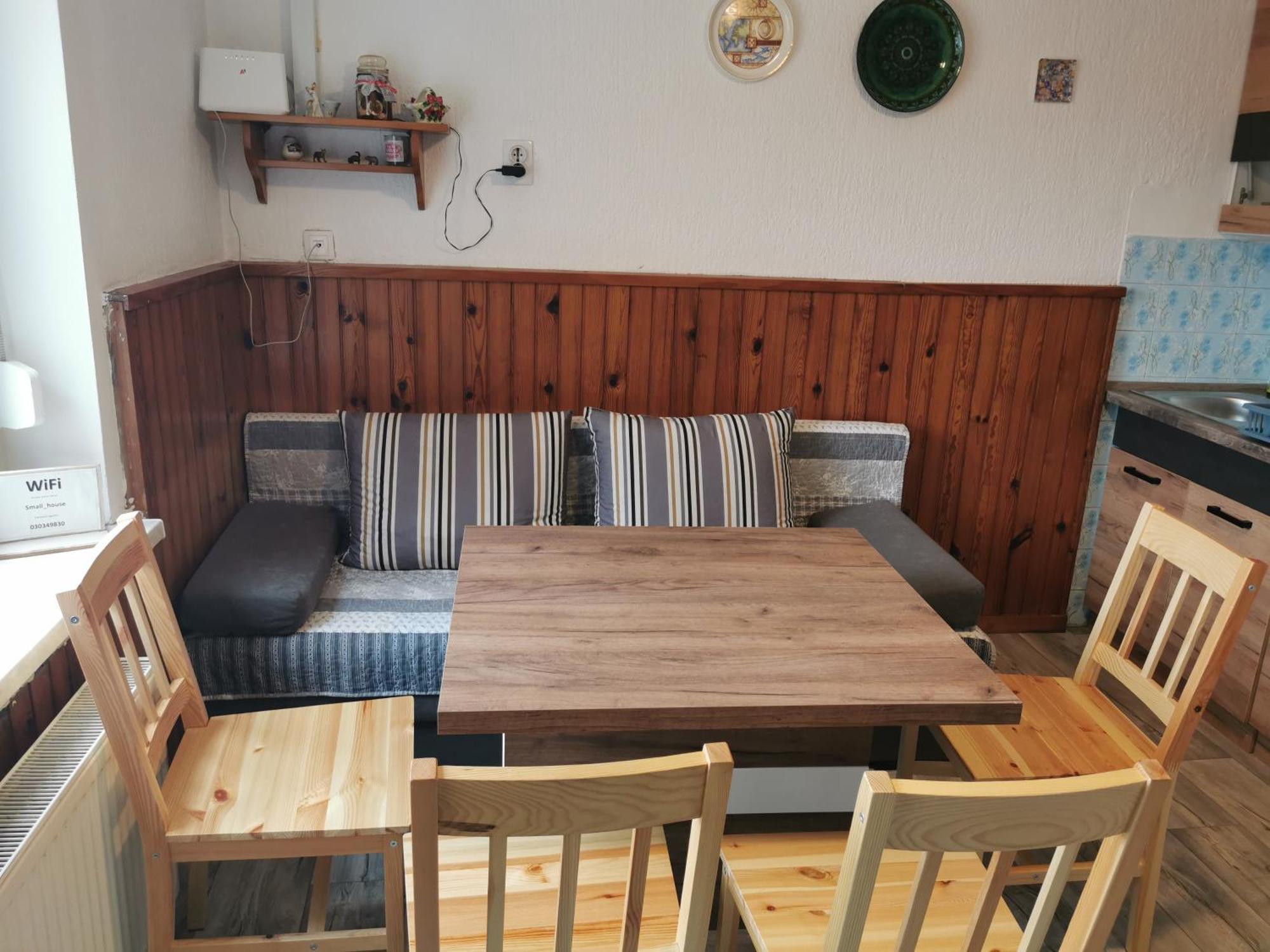 Small House In Τσέλιε Εξωτερικό φωτογραφία